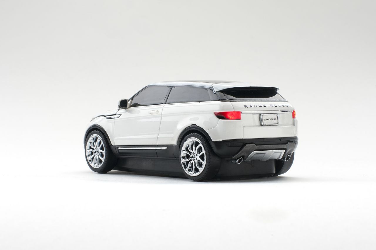 Award-Winning Compact SUV - Range Rover Evoque 2016